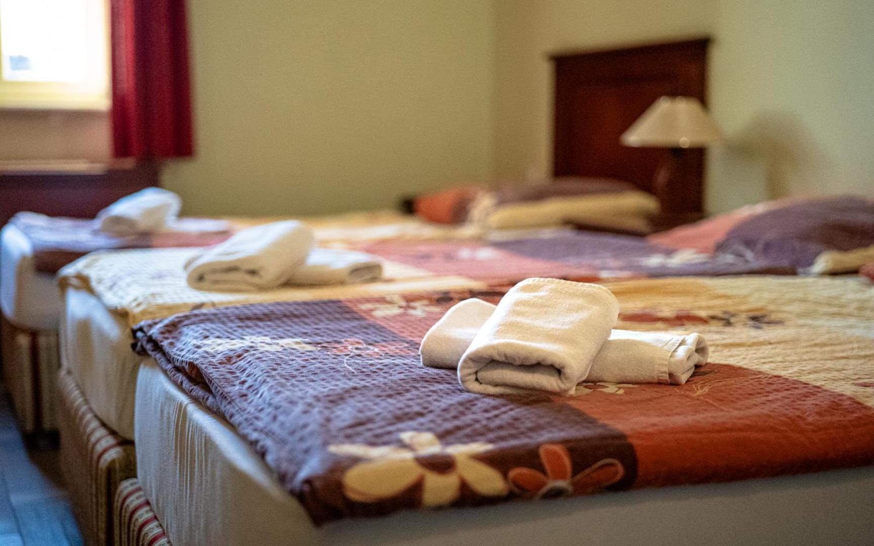 Veganfresh Hotel Medvode Bagian luar foto