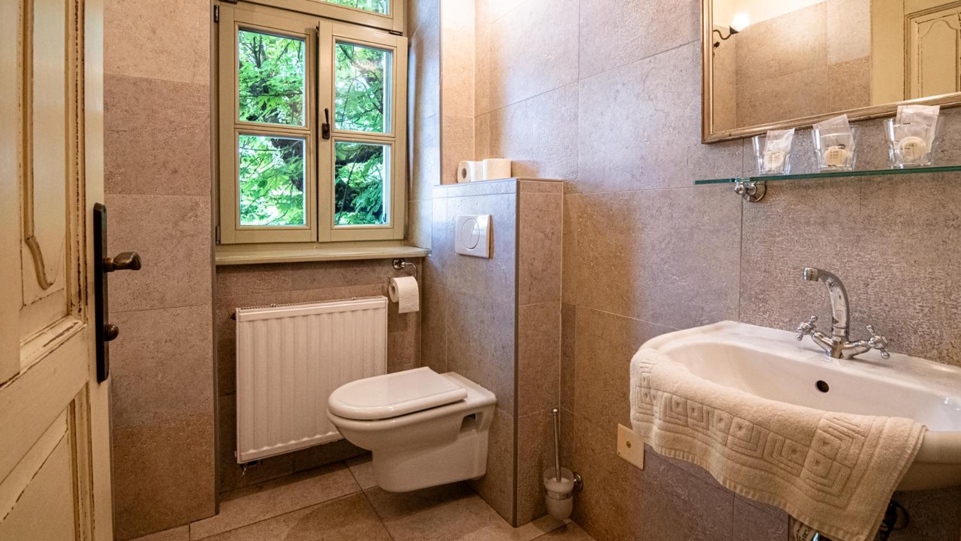 Veganfresh Hotel Medvode Bagian luar foto