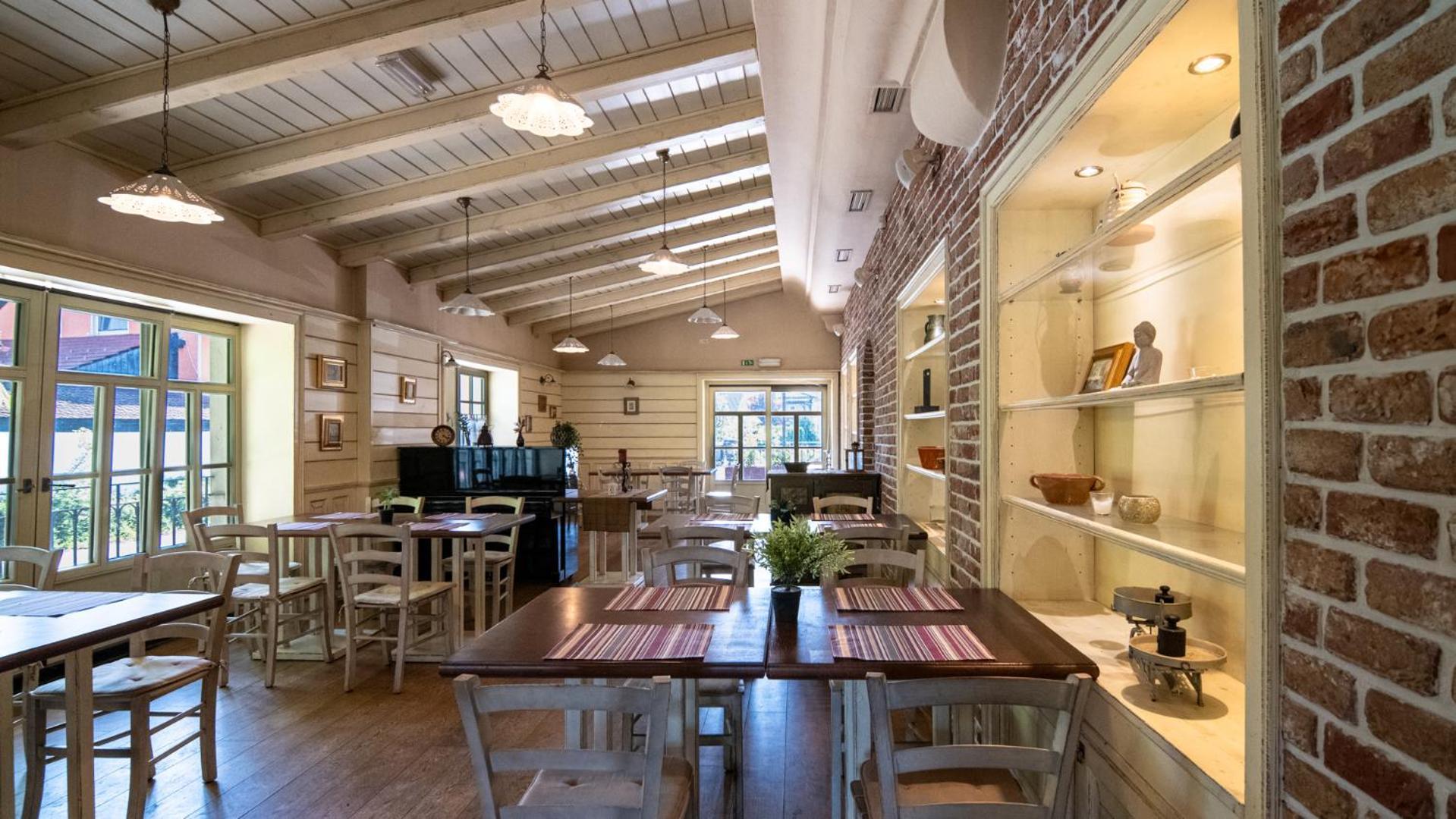 Veganfresh Hotel Medvode Bagian luar foto